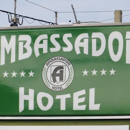 אורלנדו Ambassador Hotel מראה חיצוני תמונה